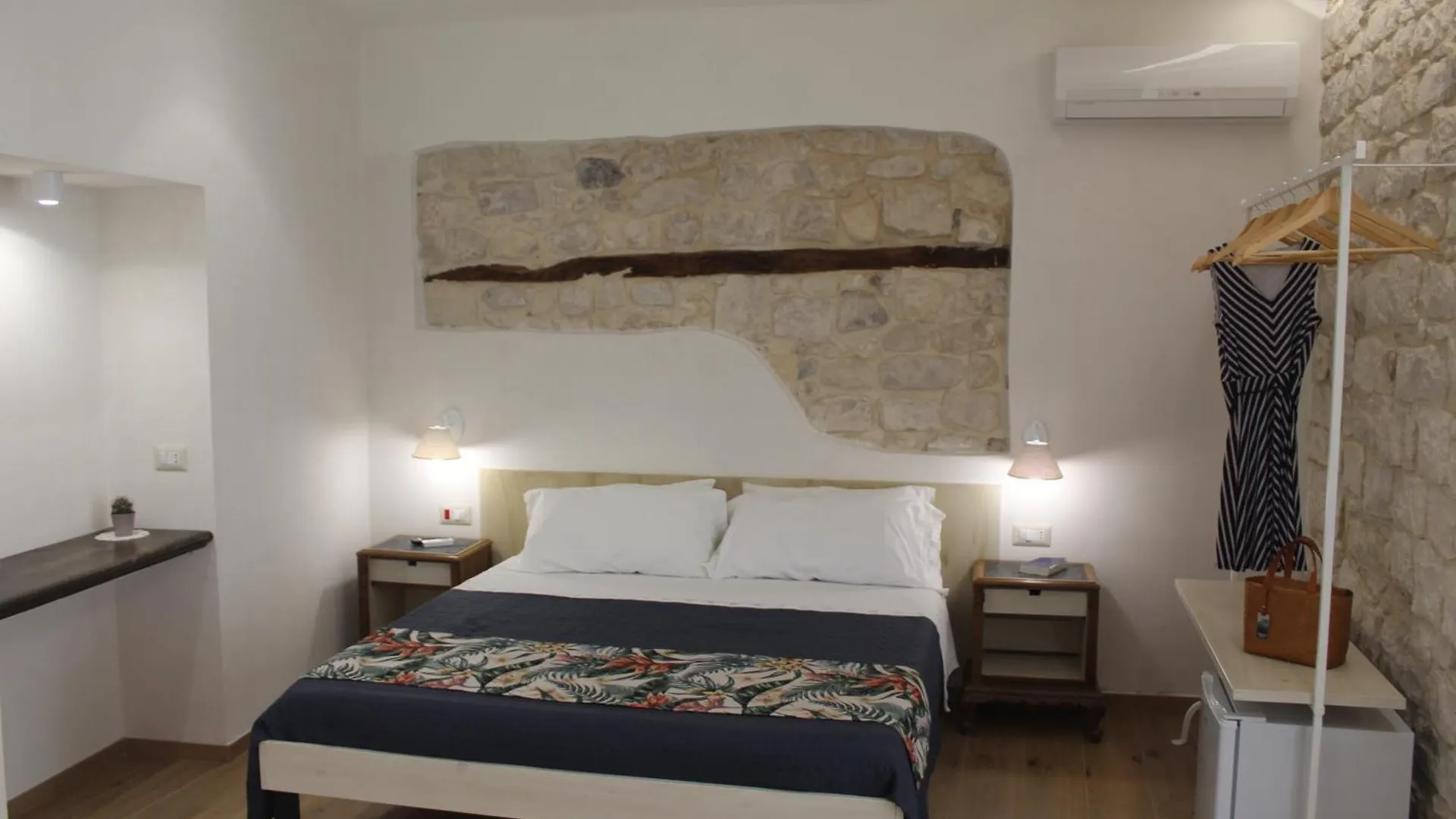Terrazza Campailla Otel Modica Konukevi